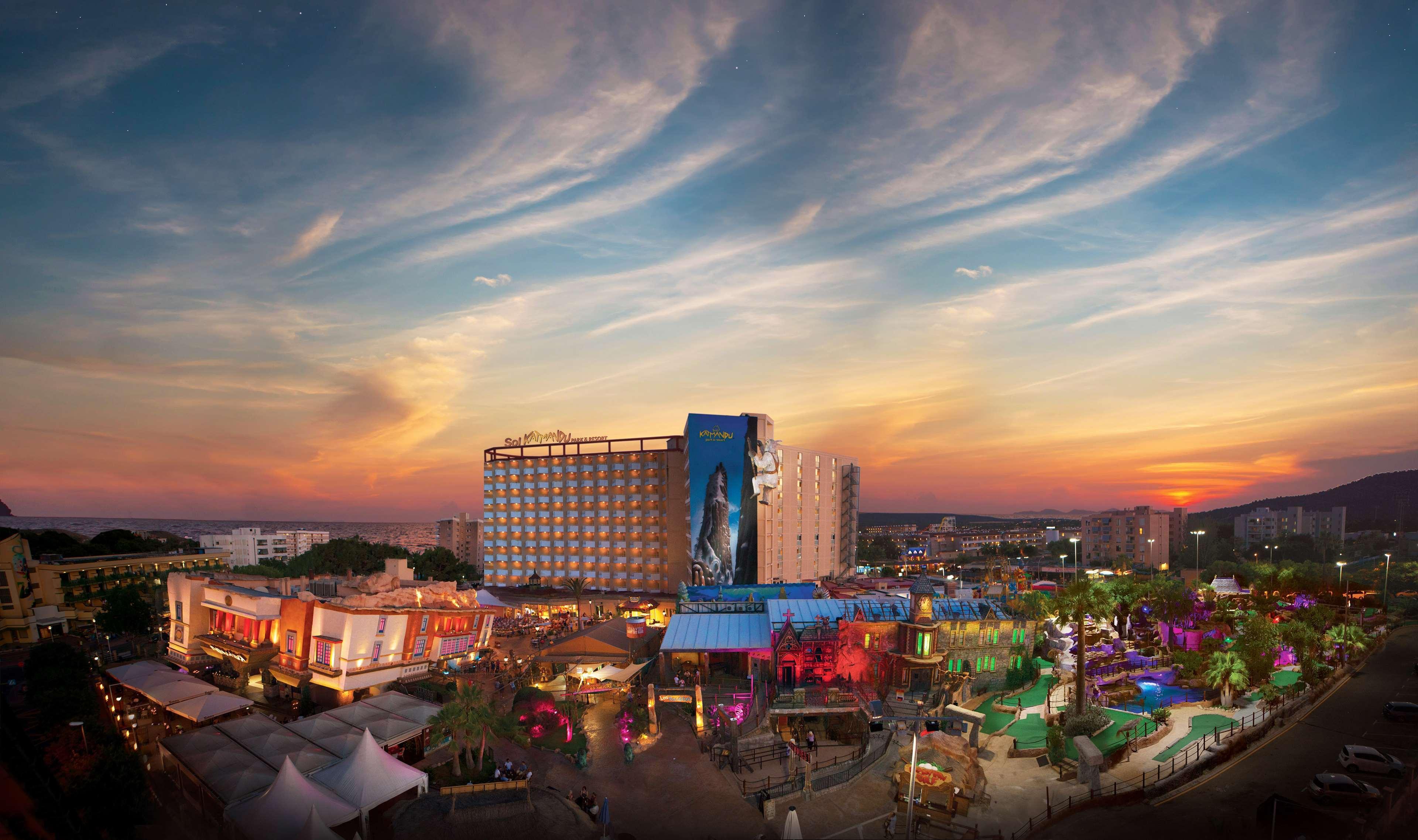 Sol Katmandu Park & 4* Magalluf